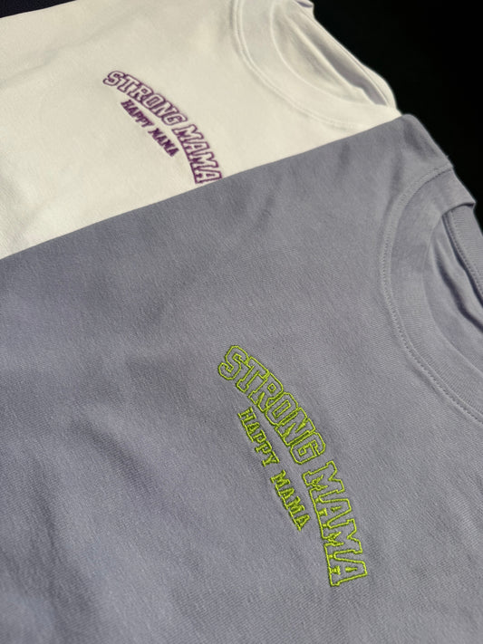 Centre chest Strong Mama classic tee